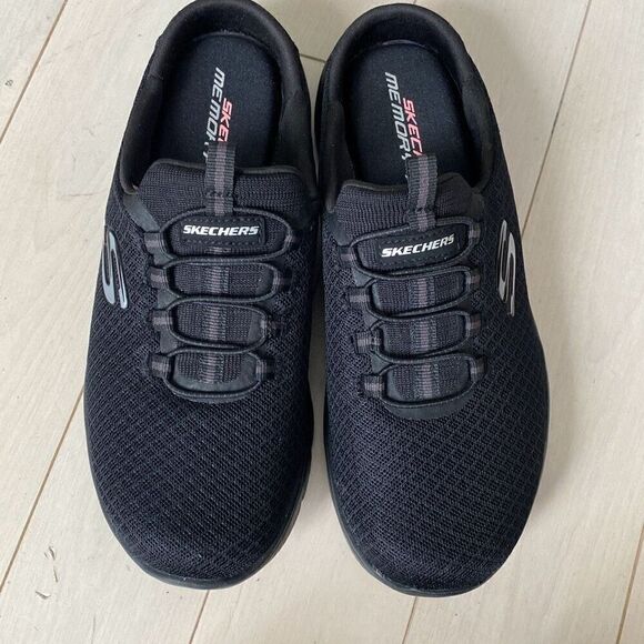 Skechers Memory Foam Summits Swift Step Slip-On Mule Clog Shoes Black Size 6.5 - Picture 2 of 5